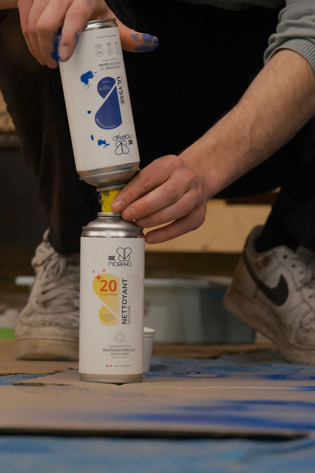 Utilisation du nettoyant pour éviter le bouchage des bombes de peinture